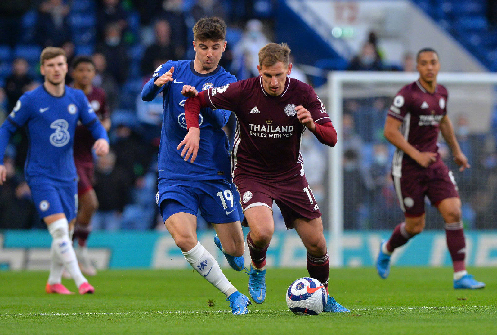 体育CBA：六人上双 青岛男篮105-92福建队